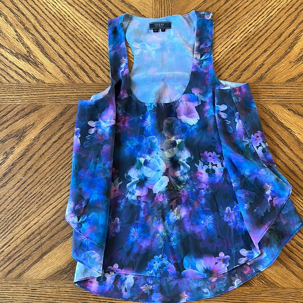 Fluttery tank top